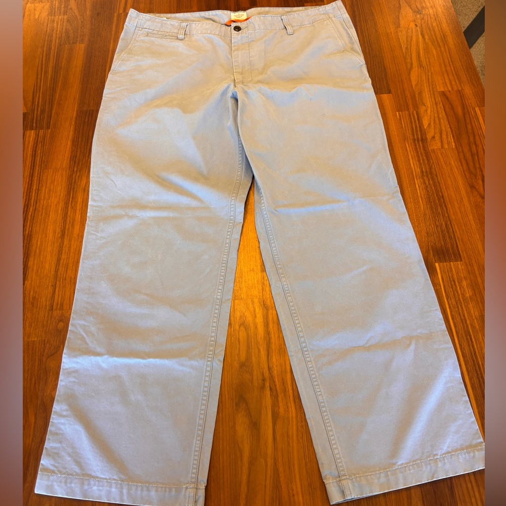 Dockers Men's Sky Blue Chinos